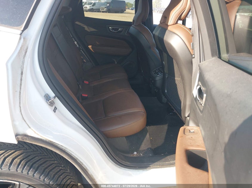 2019 Volvo Xc60 VIN YV4A22RL9K1342631 IAAI salvage auction — REAR END, Wait Title, sold $8,900 on 2026-08-22 (photo 8)