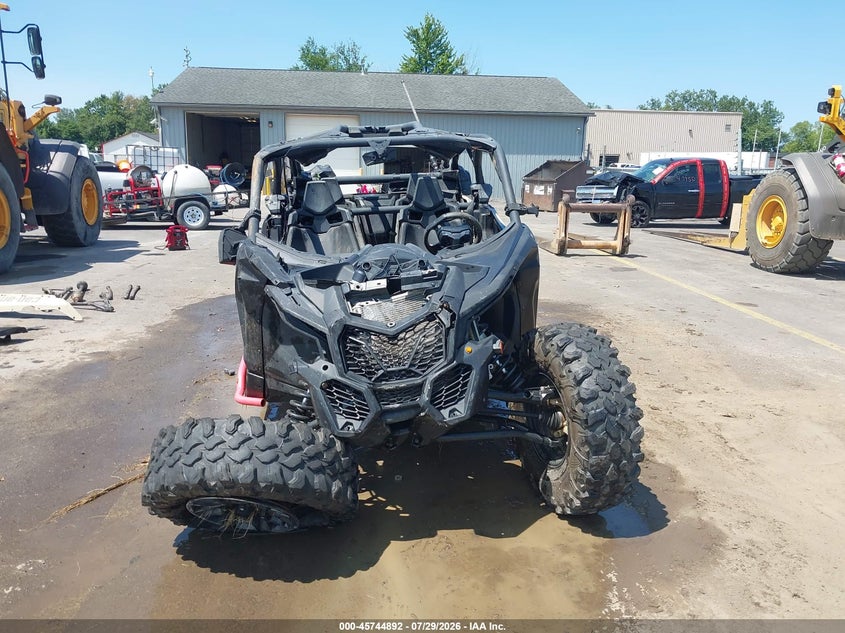 2023 Can-am/ brp Maverick VIN 3JBVMAY47PE001691 IAAI salvage auction — RIGHT SIDE, Salvage (Ohio), sold $3,050 on 2026-09-01 (photo 5)