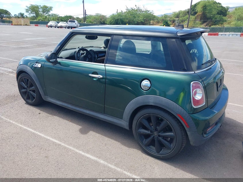 2013 Mini Hard top VIN WMWSV3C55DT476264 IAAI salvage auction — NORMAL WEAR, Clear (Hawaii), sold $875 on 2026-08-11 (photo 3)