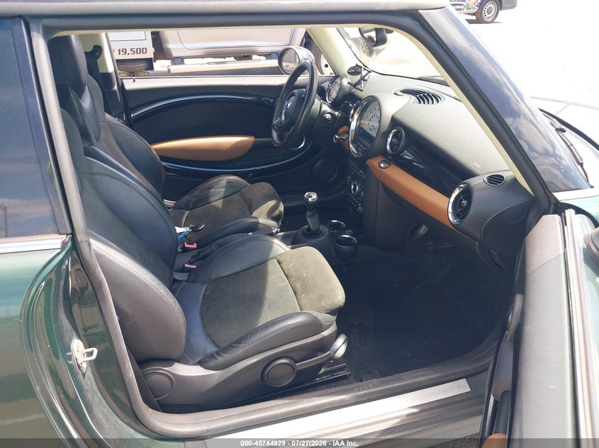 2013 Mini Hard top VIN WMWSV3C55DT476264 IAAI salvage auction — NORMAL WEAR, Clear (Hawaii), sold $875 on 2026-08-11 (photo 5)