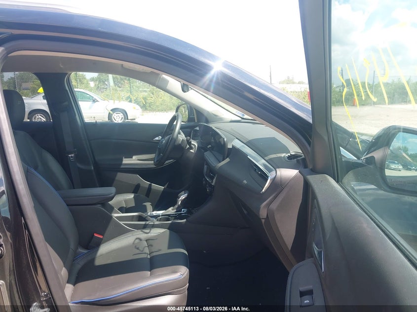 2025 Buick Encore gx VIN KL4AMESL0SB170552 IAAI salvage auction — HAIL, Wait Title, sold $11,750 on 2026-09-01 (photo 5)
