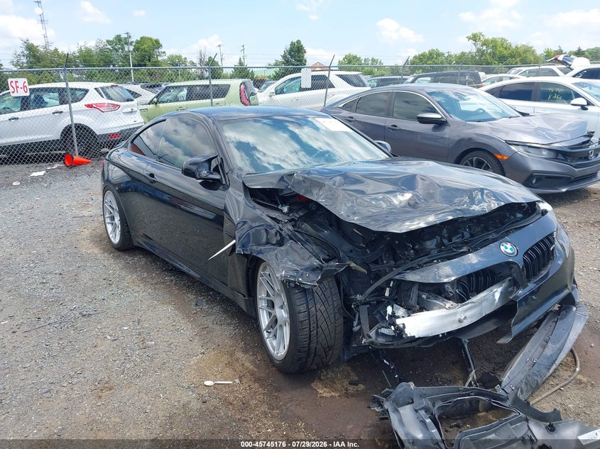 2015 BMW M4 VIN WBS3R9C56FK331475 — IAAI salvage auction photo