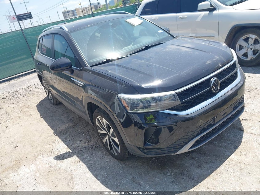 2024 Volkswagen Taos VIN 3VVSX7B29RM016396 — IAAI salvage auction photo