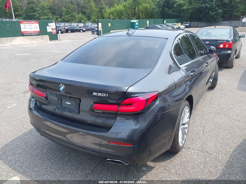 2023 BMW 5er VIN WBA13BJ00PWY22114 IAAI salvage auction — NORMAL WEAR, Mv-907A (New York), sold $9,000 on 2026-08-04 (photo 4)