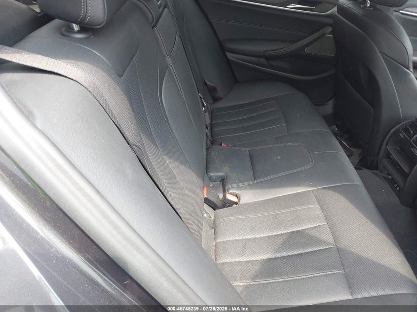 2023 BMW 5er VIN WBA13BJ00PWY22114 IAAI salvage auction — NORMAL WEAR, Mv-907A (New York), sold $9,000 on 2026-08-04 (photo 8)