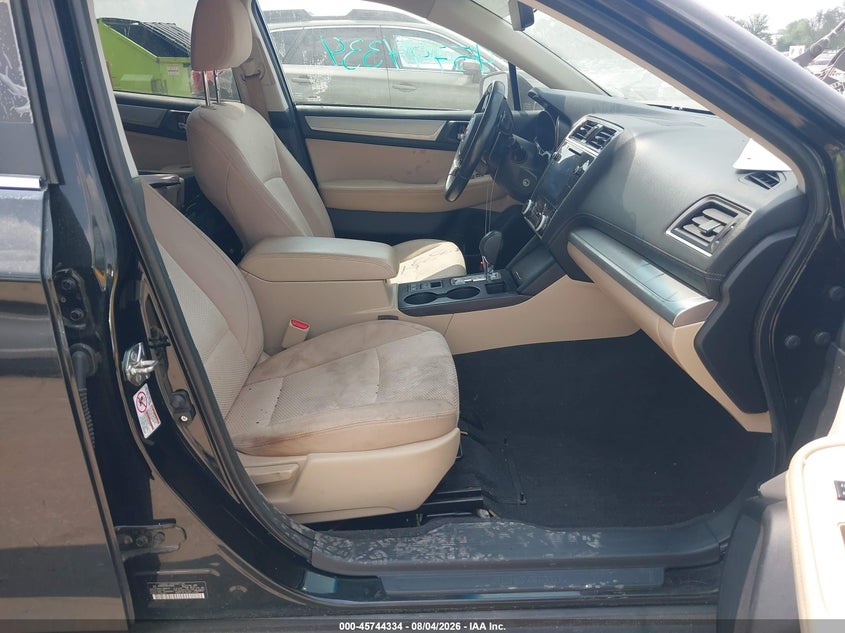 2019 Subaru Outback VIN 4S4BSAFC9K3336656 IAAI salvage auction — REAR END, Salvage Title, sold $1,575 on 2026-09-04 (photo 5)