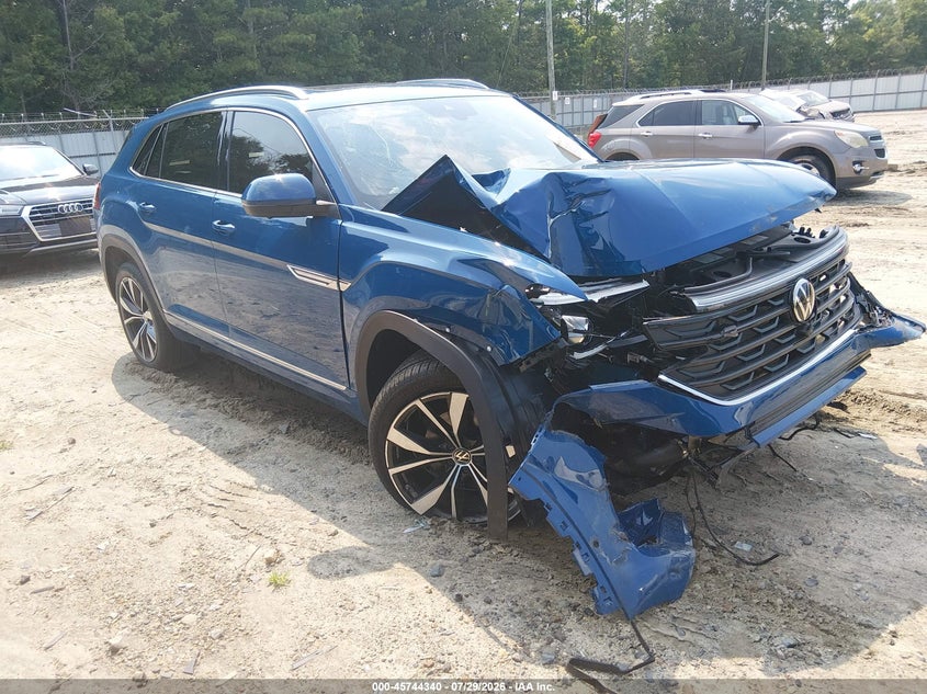 2026 Volkswagen Atlas cross sport VIN 1V2FC2CA0TC211203 — IAAI salvage auction photo