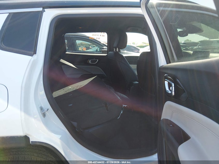 2026 Jeep Compass VIN 3C4NJDCN7TT271100 IAAI salvage auction — REAR END, Enterprise Vehicles Clear Only (Arizona), sold $25 on 2026-08-01 (photo 8)