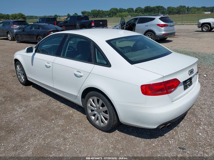 2012 Audi A4 VIN WAUBFAFLXCA114100 IAAI salvage auction — NORMAL WEAR, Clear (Illinois), sold $1,000 on 2026-08-19 (photo 3)