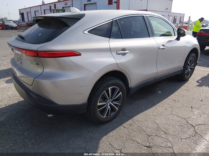 2021 Toyota Venza VIN JTEAAAAH6MJ009504 IAAI salvage auction — LEFT SIDE, Wait Title, sold $4,550 on 2026-08-27 (photo 4)