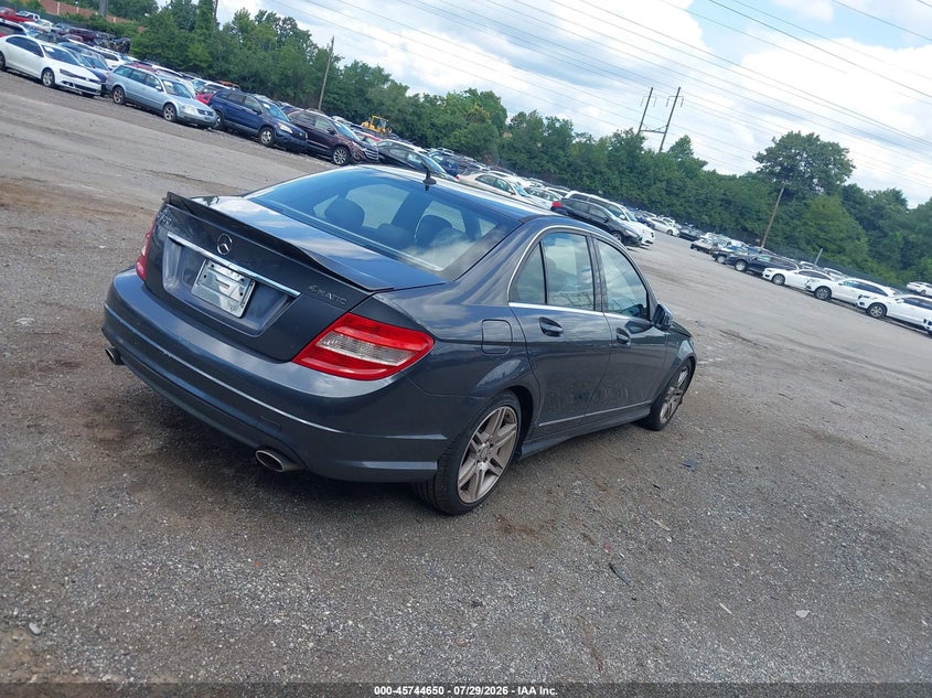 2011 Mercedes-benz C-klasse VIN WDDGF8BB3BR145824 IAAI salvage auction — FRONT END, Salvage (Pennsylvania), sold $875 on 2026-08-15 (photo 4)