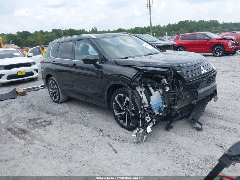 2022 Mitsubishi Outlander VIN JA4J3VA82NZ085773 IAAI salvage auction — RIGHT FRONT, Rebuildable (Florida), sold $7,225 on 2026-09-04 (photo 1)