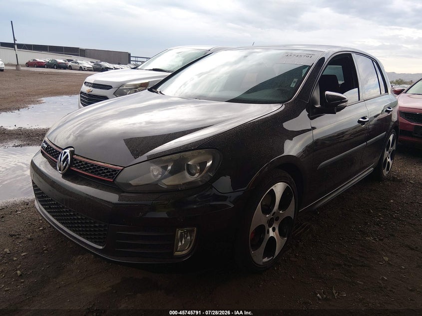 2010 Volkswagen Gti VIN WVWHV7AJ0AW236912 IAAI salvage auction — NORMAL WEAR, Clear-Dealer Only (Arizona), sold $1,400 on 2026-08-11 (photo 2)