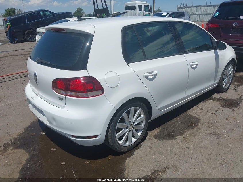 2011 Volkswagen Golf VIN WVWDM7AJ5BW149333 IAAI salvage auction — NORMAL WEAR, Clear (New Mexico), sold $225 on 2026-08-10 (photo 4)