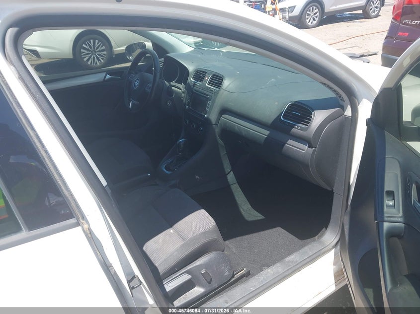 2011 Volkswagen Golf VIN WVWDM7AJ5BW149333 IAAI salvage auction — NORMAL WEAR, Clear (New Mexico), sold $225 on 2026-08-10 (photo 5)