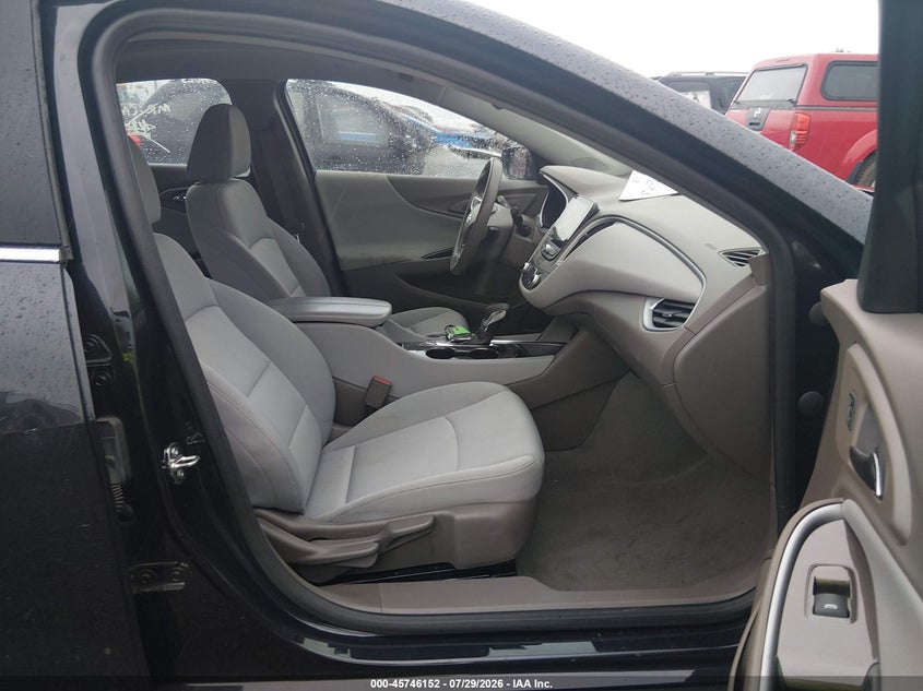 2023 Chevrolet Malibu VIN 1G1ZD5ST6PF242811 IAAI salvage auction — RIGHT SIDE, Clear (New Jersey), sold $7,300 on 2026-08-01 (photo 5)