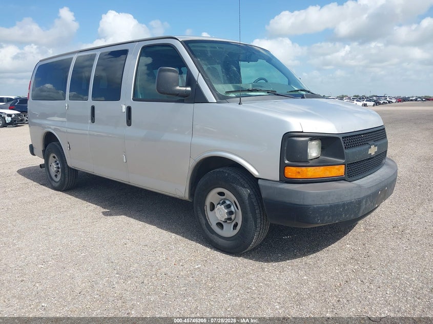 2015 Chevrolet Express 2500 VIN 1GAWGPFG3F1220392 — IAAI salvage auction photo