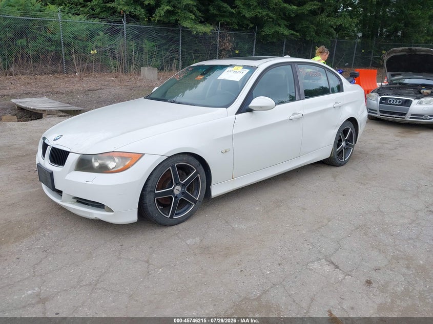 2006 BMW 3 series VIN WBAVD13576KV05194 IAAI salvage auction — NORMAL WEAR, Original (Maine), sold $300 on 2026-08-03 (photo 2)