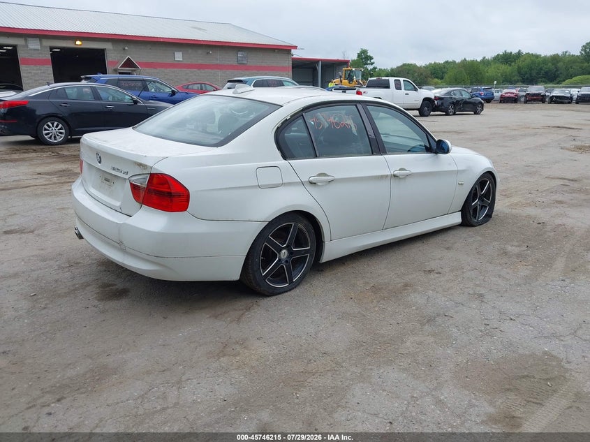 2006 BMW 3 series VIN WBAVD13576KV05194 IAAI salvage auction — NORMAL WEAR, Original (Maine), sold $300 on 2026-08-03 (photo 4)