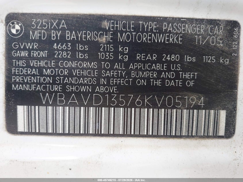 2006 BMW 3 series VIN WBAVD13576KV05194 IAAI salvage auction — NORMAL WEAR, Original (Maine), sold $300 on 2026-08-03 (photo 9)