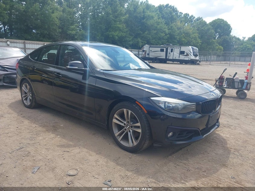 2016 BMW 3er VIN WBA8Z5C52GG501998 IAAI salvage auction — REAR END, Salvage (Tennessee), sold $2,050 on 2026-08-19 (photo 1)