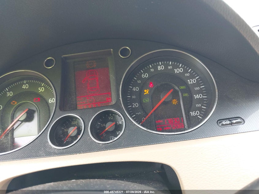 2007 Volkswagen Passat VIN WVWLK73C47E035630 IAAI salvage auction — NORMAL WEAR, Clear (Alabama), sold $175 on 2026-08-05 (photo 7)