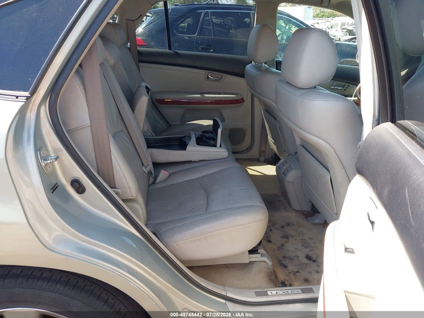 2005 Lexus Rx VIN JTJGA31U450055389 IAAI salvage auction — NORMAL WEAR, Salvage Title - Dealer (California), sold $1,325 on 2026-07-30 (photo 8)