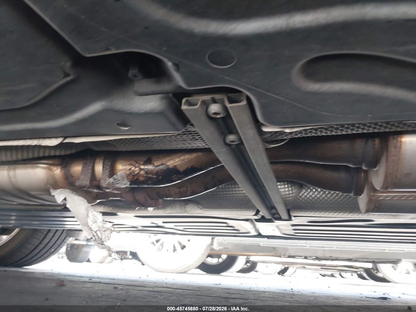 2007 Mercedes-benz E-class VIN WDBUF56X17A993433 IAAI salvage auction — UNDERCARRIAGE, Salvage Certificate (California), sold $1,450 on 2026-08-07 (photo 6)