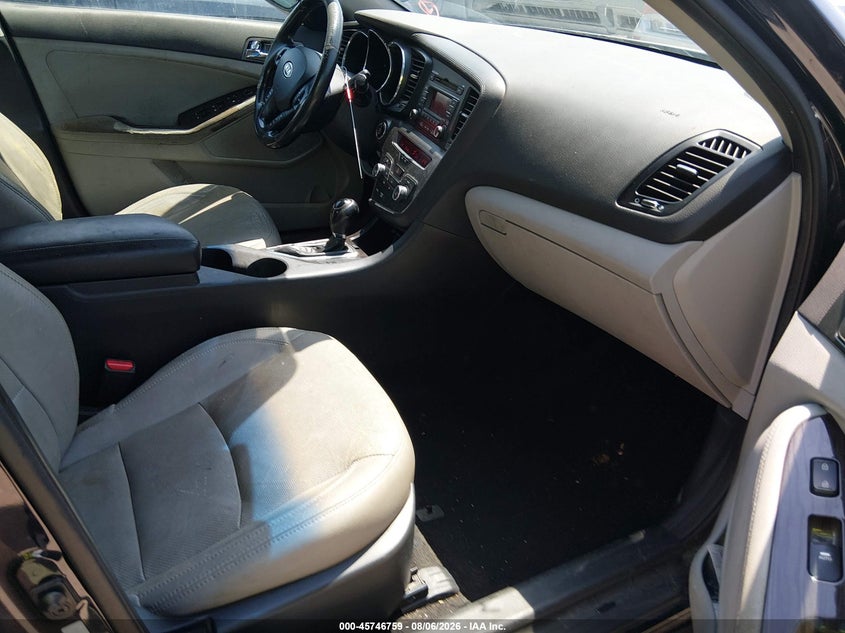 2012 Kia Optima VIN 5XXGN4A77CG048343 IAAI salvage auction — NORMAL WEAR, Original (Texas), sold $600 on 2026-08-31 (photo 5)