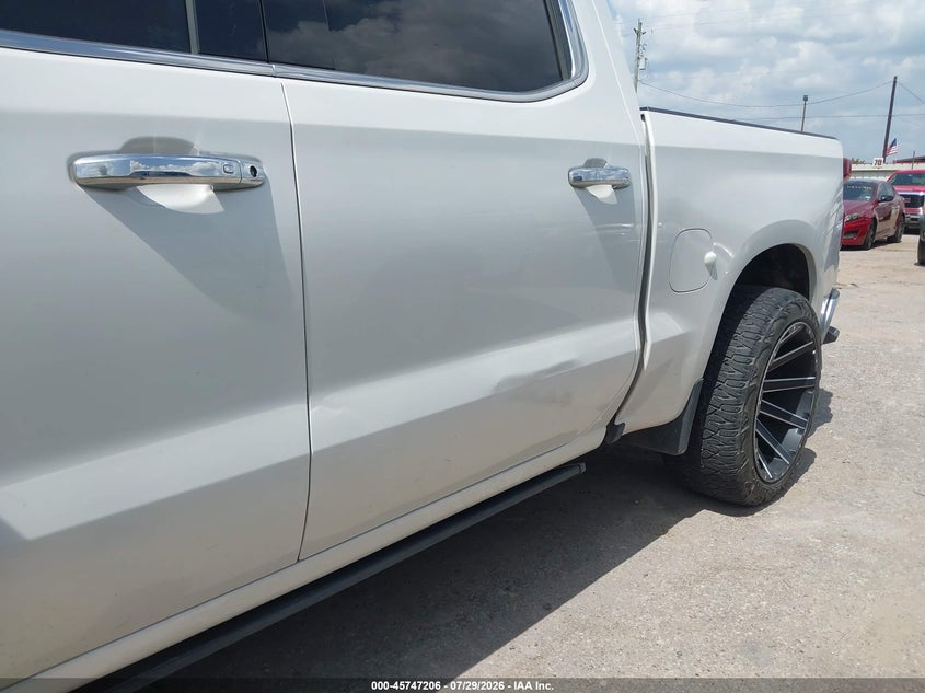 2019 Chevrolet Silverado 1500 VIN 1GCUWEED8KZ123617 IAAI salvage auction — NORMAL WEAR, Original (Texas), sold $10,300 on 2026-08-19 (photo 6)