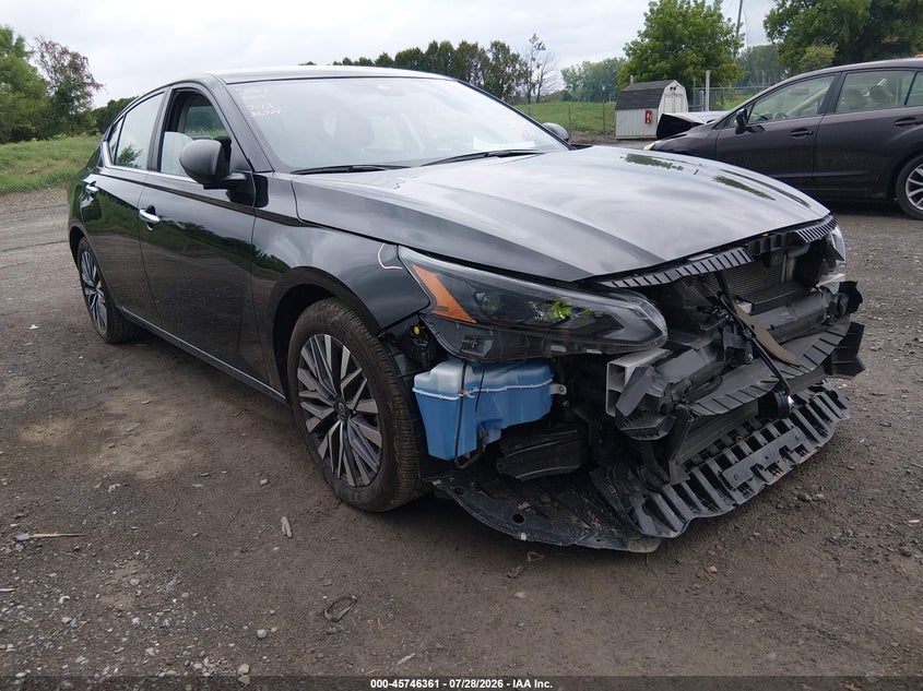 2025 Nissan Altima VIN 1N4BL4DV8SN390578 — IAAI salvage auction photo