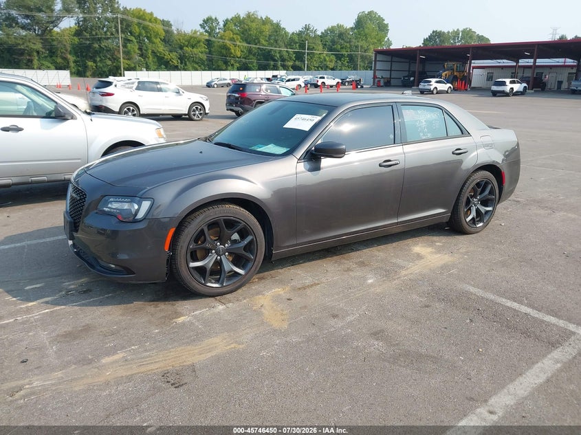2023 Chrysler 300 VIN 2C3CCABG1PH537605 IAAI salvage auction — NORMAL WEAR, Wait Title, sold $20,100 on 2026-08-11 (photo 2)
