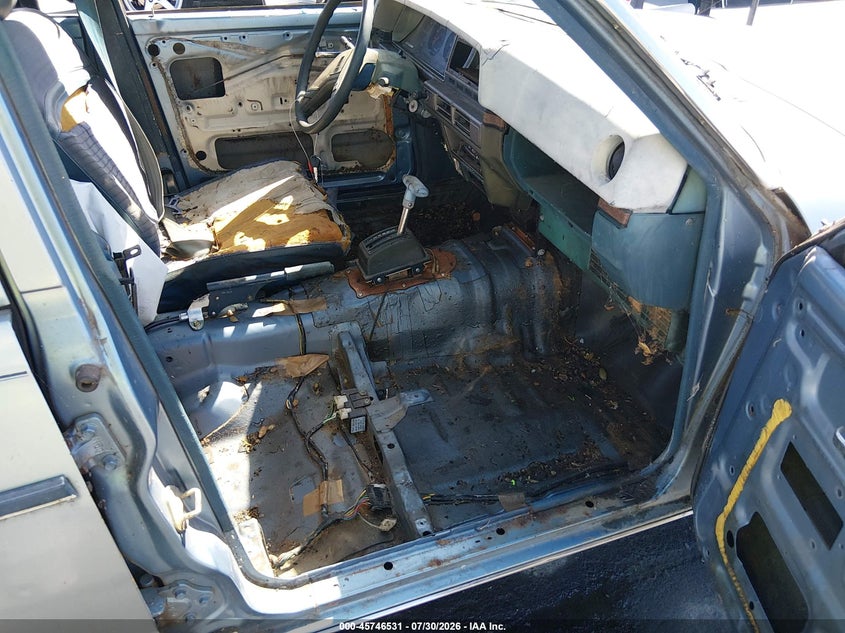 1981 Datsun Bluebird VIN JN1HT05S5BX131703 IAAI salvage auction — NORMAL WEAR, Lien Papers (California), sold $200 on 2026-09-14 (photo 5)