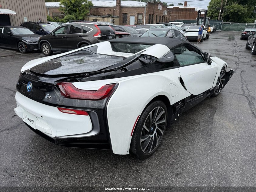2019 BMW I8 VIN WBY2Z6C51KVG98151 IAAI salvage auction — FRONT END, Clear (New York), sold $12,100 on 2026-08-03 (photo 4)