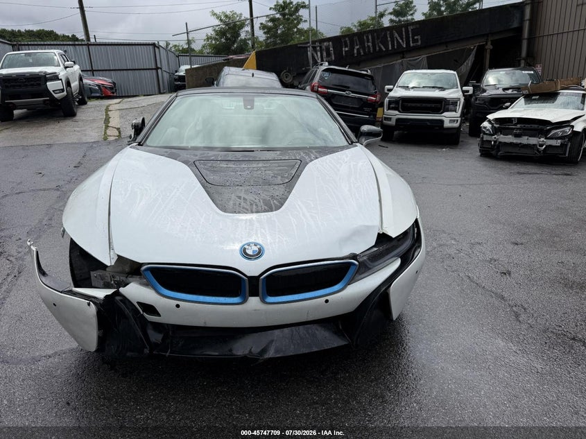 2019 BMW I8 VIN WBY2Z6C51KVG98151 IAAI salvage auction — FRONT END, Clear (New York), sold $12,100 on 2026-08-03 (photo 6)