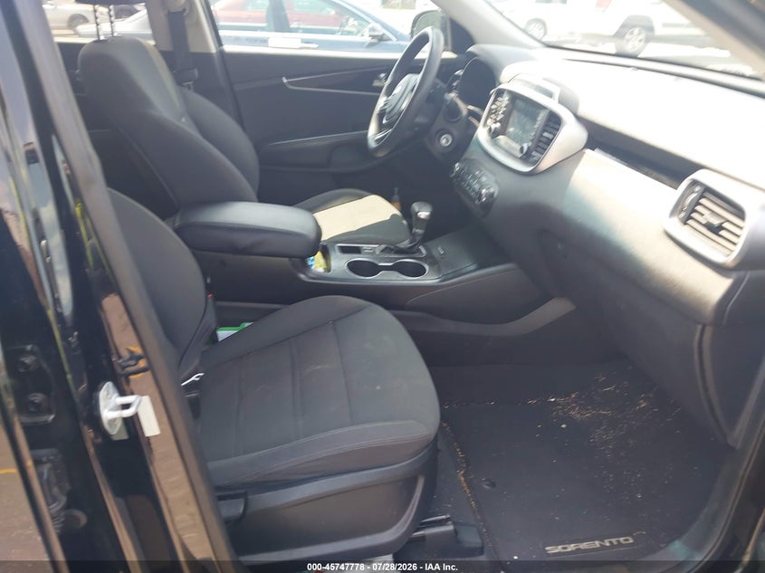 2019 Kia Sorento VIN 5XYPG4A39KG562518 IAAI salvage auction — NORMAL WEAR, Repossession Paperwork (Georgia), sold $1,300 on 2026-08-26 (photo 5)