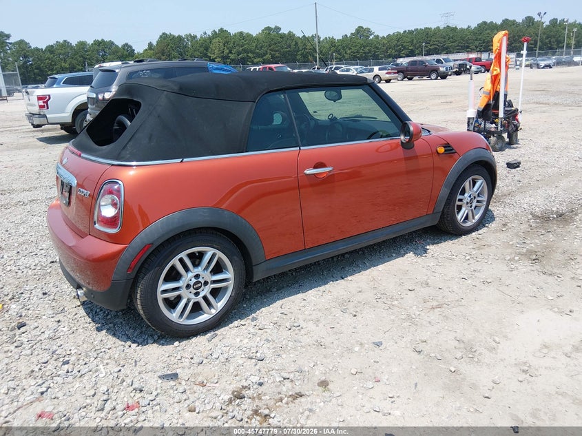 2011 Mini Cooper VIN WMWZN3C53BTZ89525 IAAI salvage auction — REAR END, Salvage (Georgia), sold $800 on 2026-08-28 (photo 4)