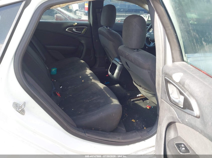 2016 Chrysler 200 VIN 1C3CCCAB3GN141488 IAAI salvage auction — NORMAL WEAR, Original (Texas), sold $600 on 2026-09-06 (photo 8)