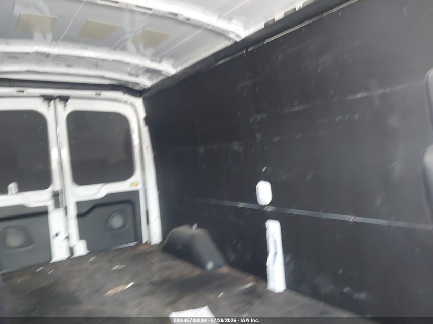 2024 Ford Transit-250 VIN 1FTBR1C87RKB80844 IAAI salvage auction — SIDE, Clear (Oklahoma), sold $22,700 on 2026-08-12 (photo 8)