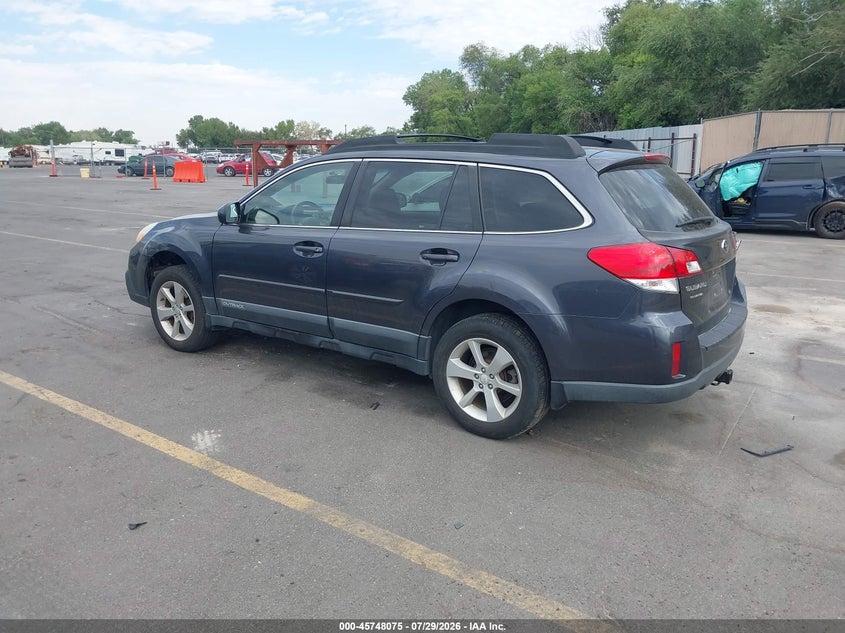 2013 Subaru Outback VIN 4S4BRBCC8D3226268 IAAI salvage auction — FRONT & REAR, Salvage (Utah), sold $1,200 on 2026-09-05 (photo 3)