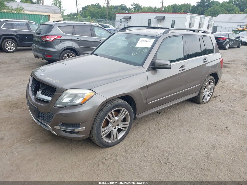 2013 Mercedes-benz Glk-klasse VIN WDCGG8JB5DG031535 IAAI salvage auction — NORMAL WEAR, Clear (Maryland), sold $2,825 on 2026-08-04 (photo 2)