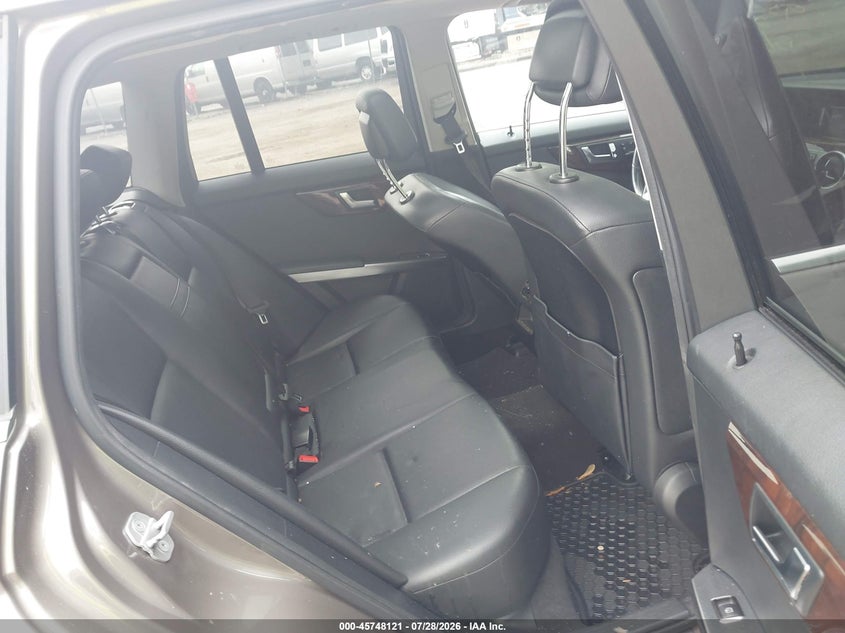 2013 Mercedes-benz Glk-klasse VIN WDCGG8JB5DG031535 IAAI salvage auction — NORMAL WEAR, Clear (Maryland), sold $2,825 on 2026-08-04 (photo 8)