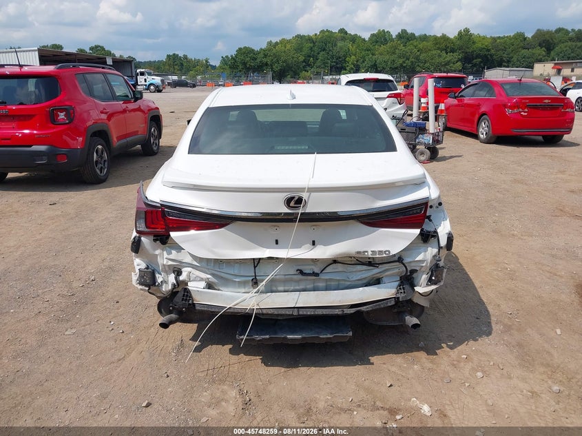 2022 Lexus ES VIN 58AGZ1B19NU132856 IAAI salvage auction — FRONT & REAR, Salvage Title, sold $19,100 on 2026-09-03 (photo 6)