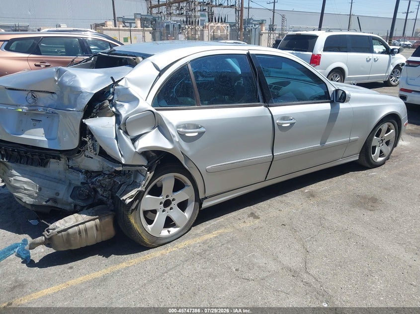 2004 Mercedes-benz E-klasse VIN WDBUF70J14A450224 IAAI salvage auction — REAR END, Salvage (California), sold $500 on 2026-08-18 (photo 4)