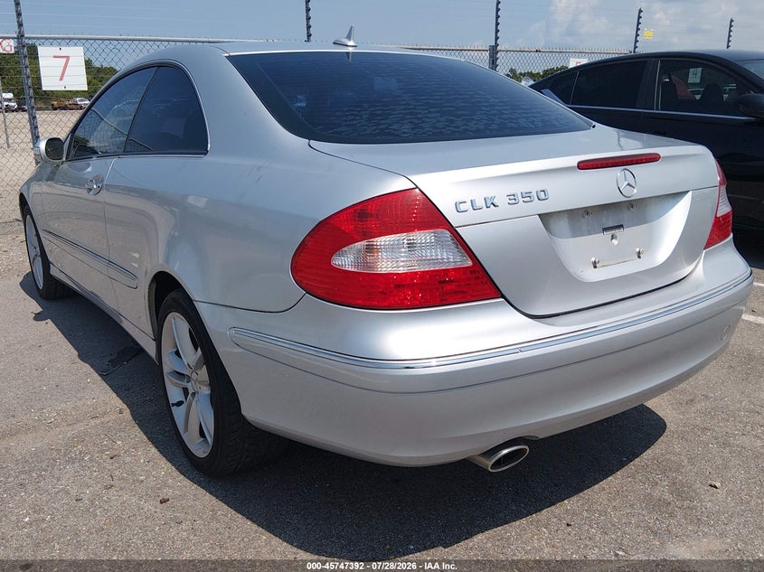 2007 Mercedes-benz Clk-class VIN WDBTJ56H67F207468 IAAI salvage auction — NORMAL WEAR, Clear (Louisiana), sold $825 on 2026-08-10 (photo 3)