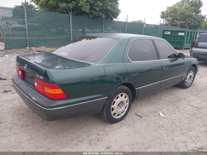 1999 Lexus Ls 400 VIN JT8BH28FXX0142743 IAAI salvage auction — NORMAL WEAR, Clear (Pennsylvania), sold $275 on 2026-07-31 (photo 4)
