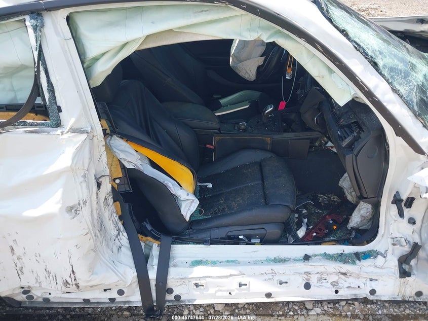 2016 BMW 2 series VIN WBA1G9C58GV598750 IAAI salvage auction — NORMAL WEAR, Clear (Florida), sold $25 on 2026-08-05 (photo 5)