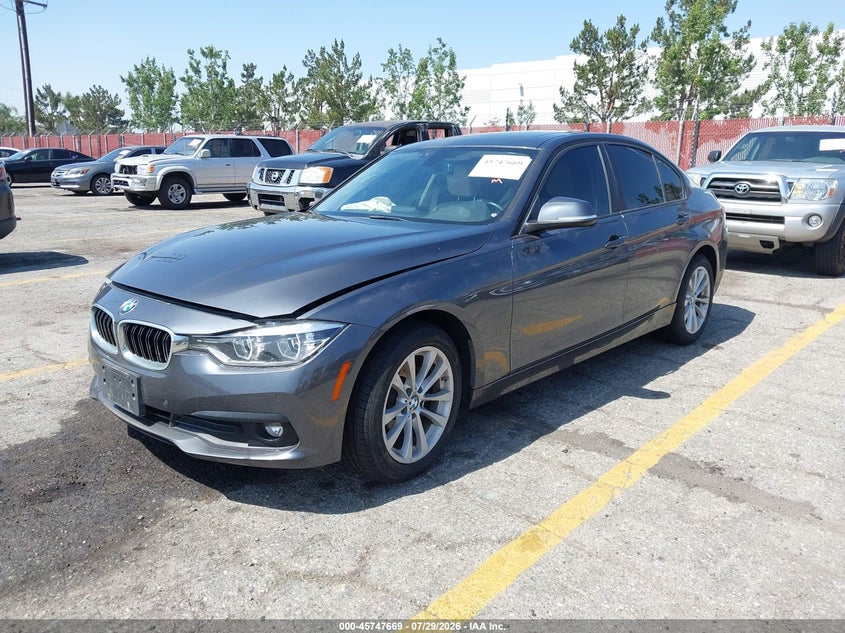 2018 BMW 3er VIN WBA8A9C51JAH12833 IAAI salvage auction — UNDERCARRIAGE, Salvage (California), sold $3,550 on 2026-08-18 (photo 2)