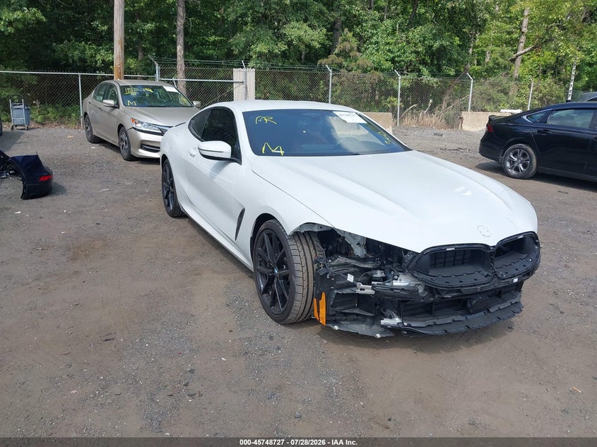 2023 BMW 8er VIN WBAAE2C06PCM89684 — IAAI salvage auction photo