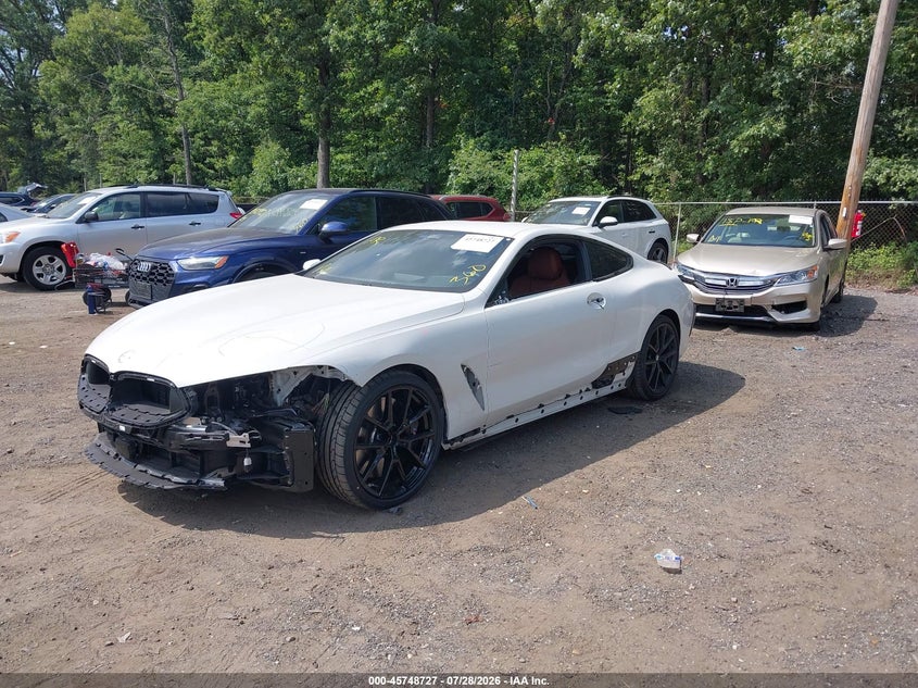 2023 BMW 8er VIN WBAAE2C06PCM89684 IAAI salvage auction — FRONT & REAR, Salvage - Greater Than 75% (Maryland), sold $19,000 on 2026-08-30 (photo 2)